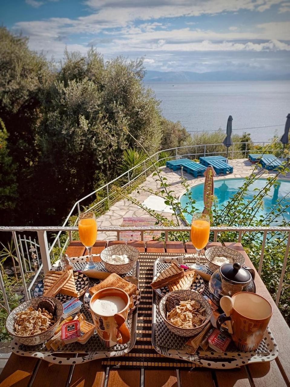Antares Boutique Guesthouse Perama  Dış mekan fotoğraf