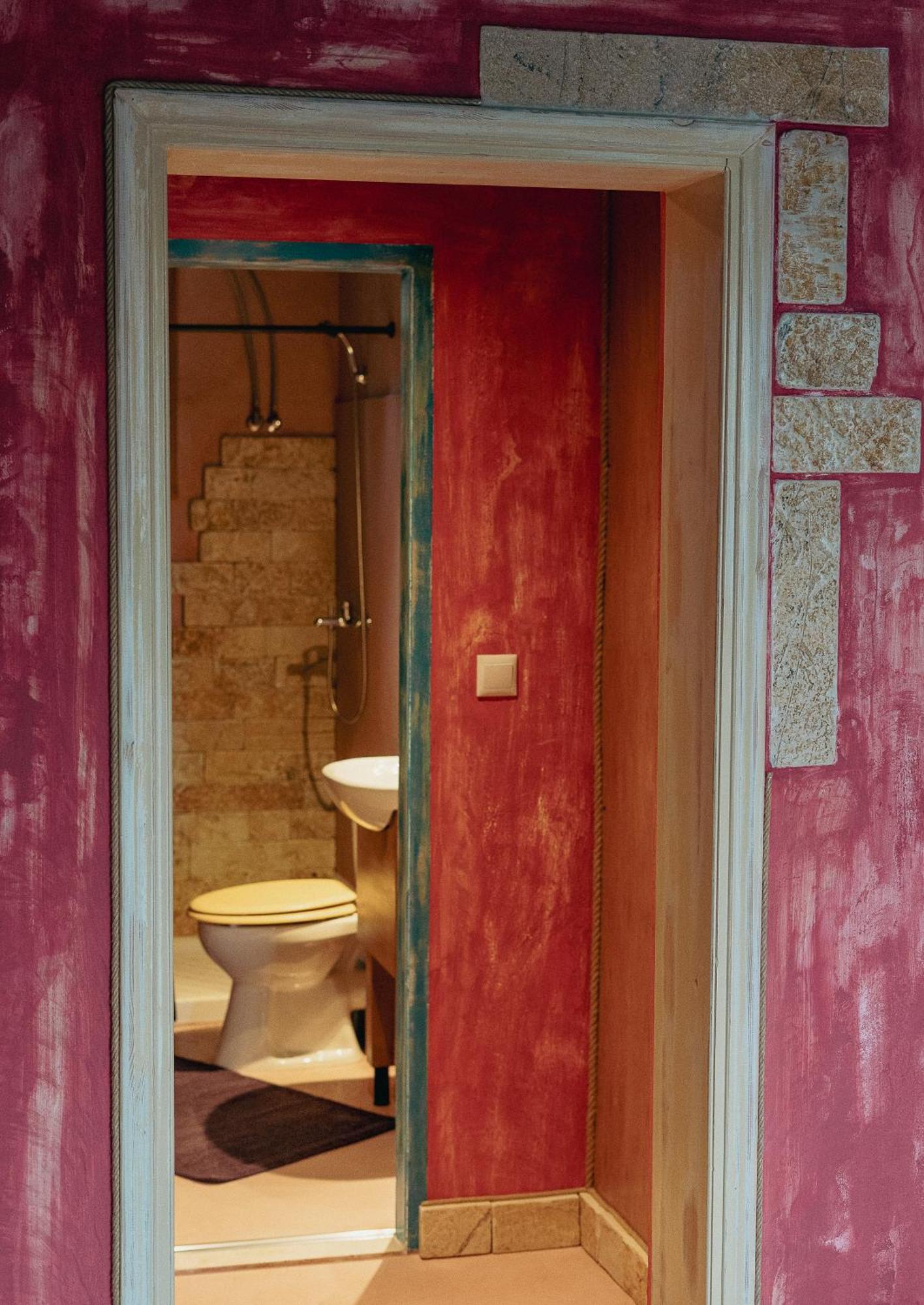 Antares Boutique Guesthouse Perama  Dış mekan fotoğraf